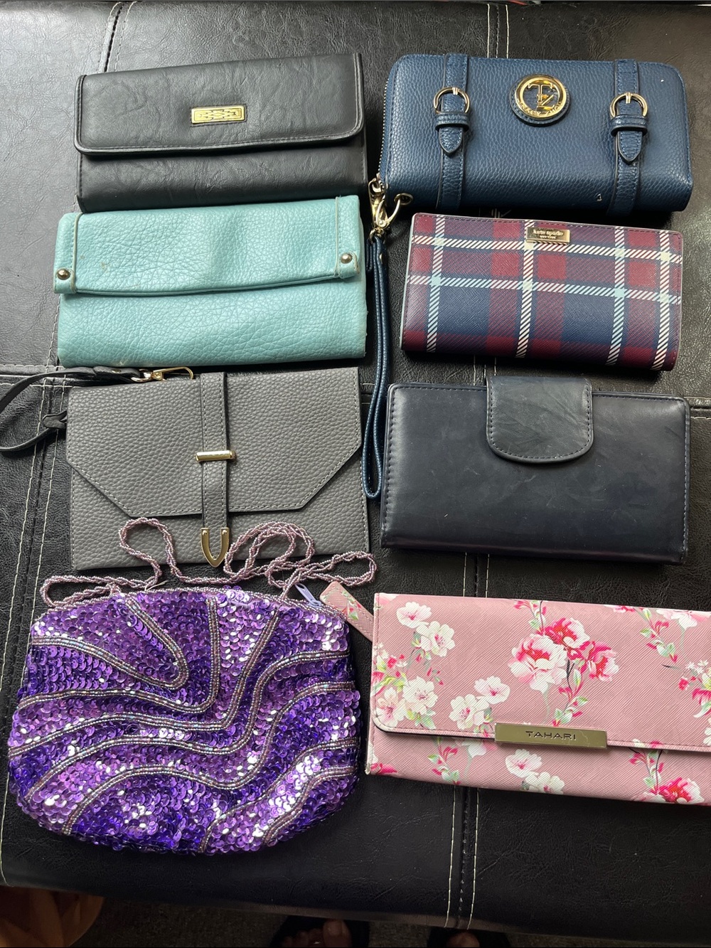 Source Unknown Floral Pink Clutch Wallet with Gold Plaque